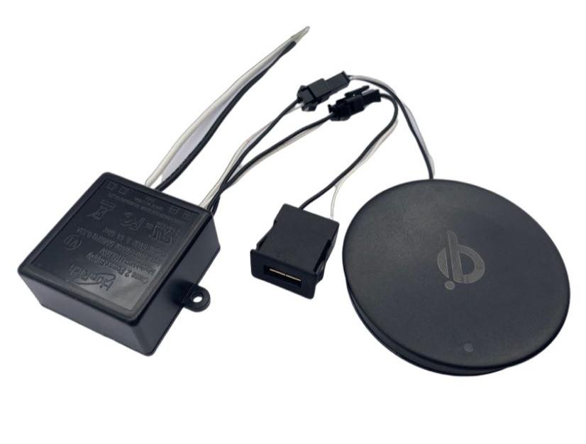 一拖二+单USB+无线充（5V2A）