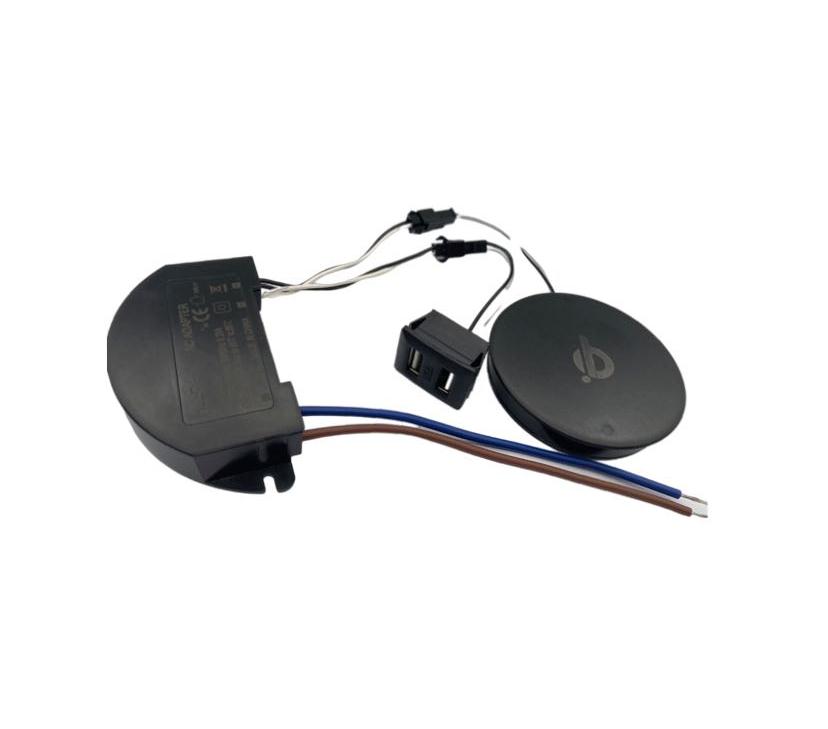 一拖二+双USB+无线充（5V3A）