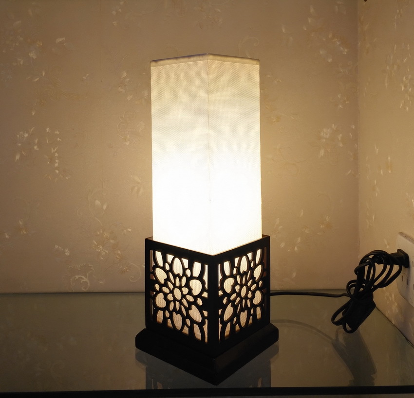厂家直销外贸木质雕刻精品木头台灯 TABLE LAMP