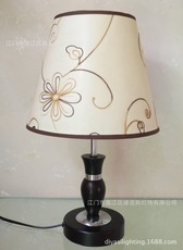 居装饰木质卧室礼品 台灯wood lamp