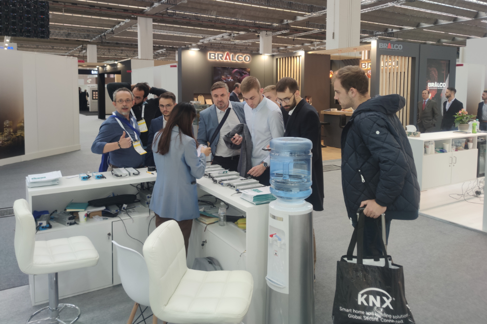 文件上传成功! 文件上传成功!