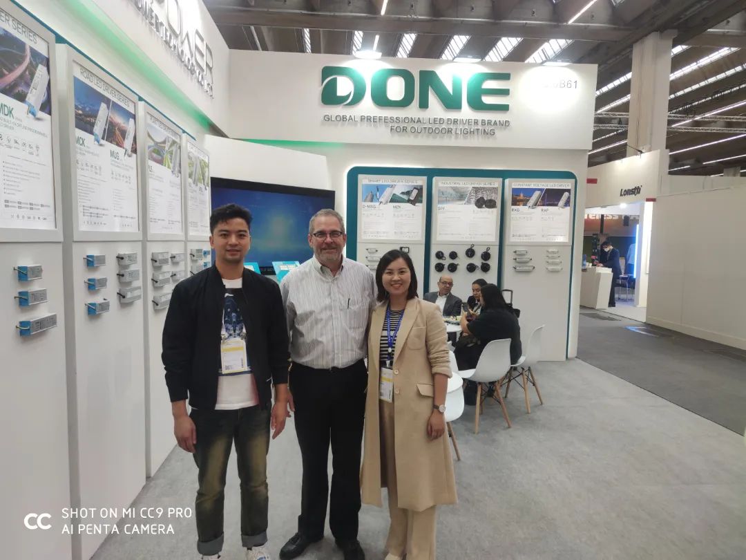 文件上传成功! 文件上传成功!