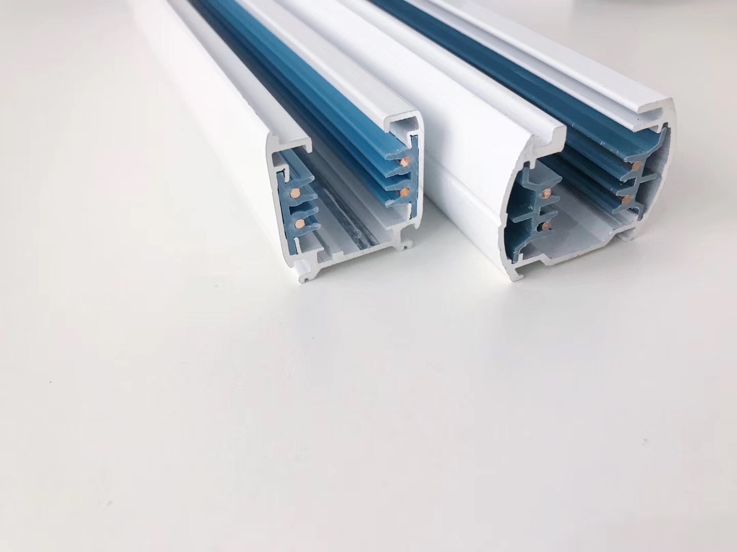 文件上传成功！