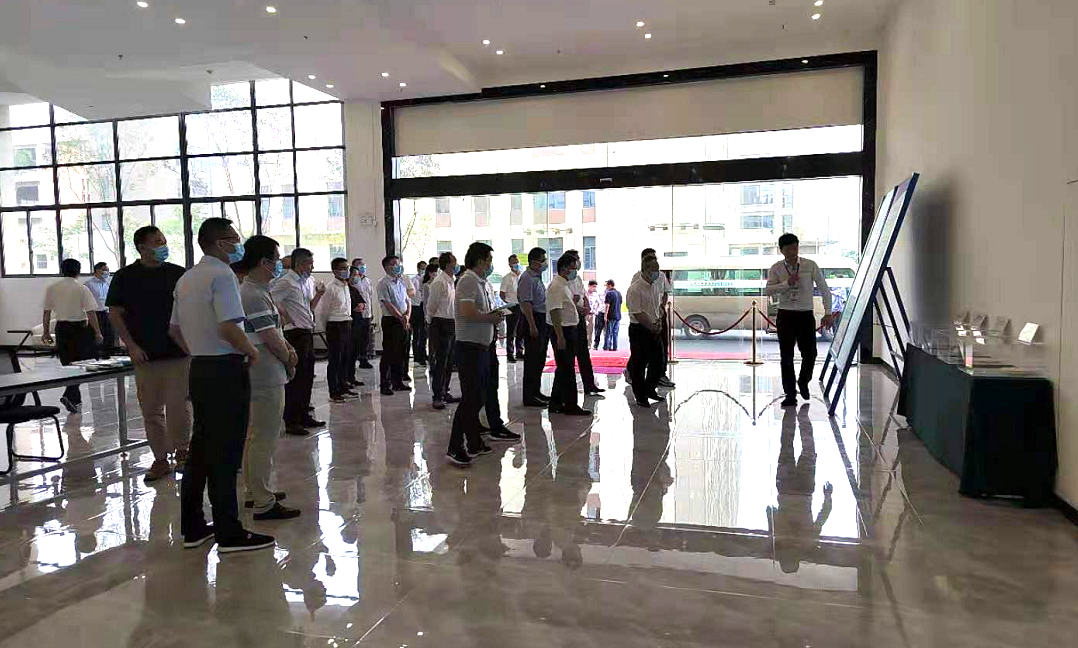 文件上传成功! 文件上传成功!