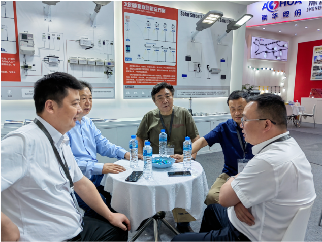 文件上传成功! 文件上传成功!