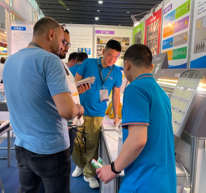 文件上传成功！