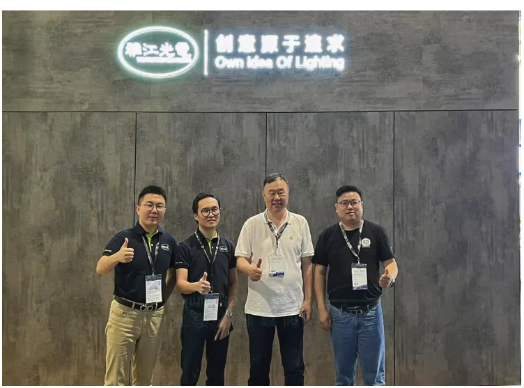 文件上传成功! 文件上传成功!