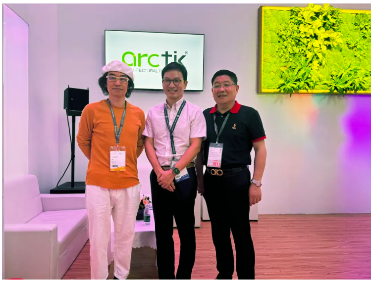 文件上传成功! 文件上传成功!