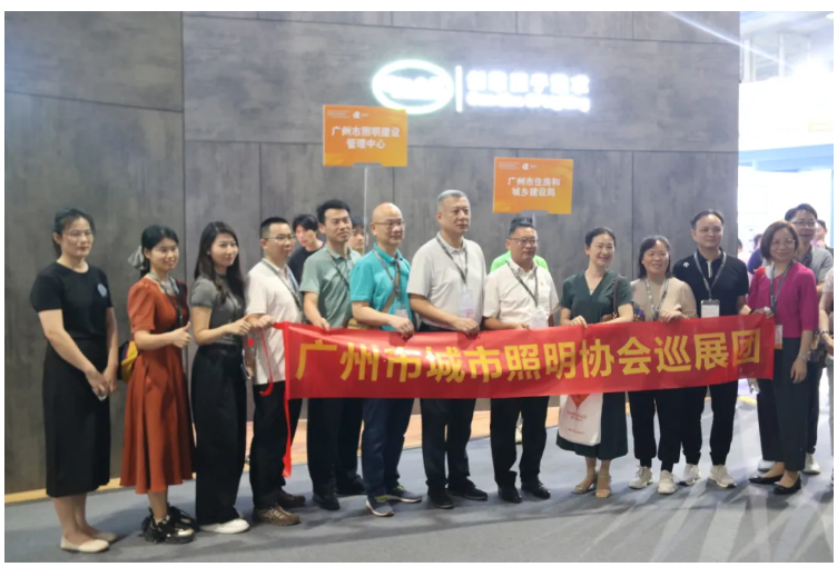 文件上传成功! 文件上传成功!