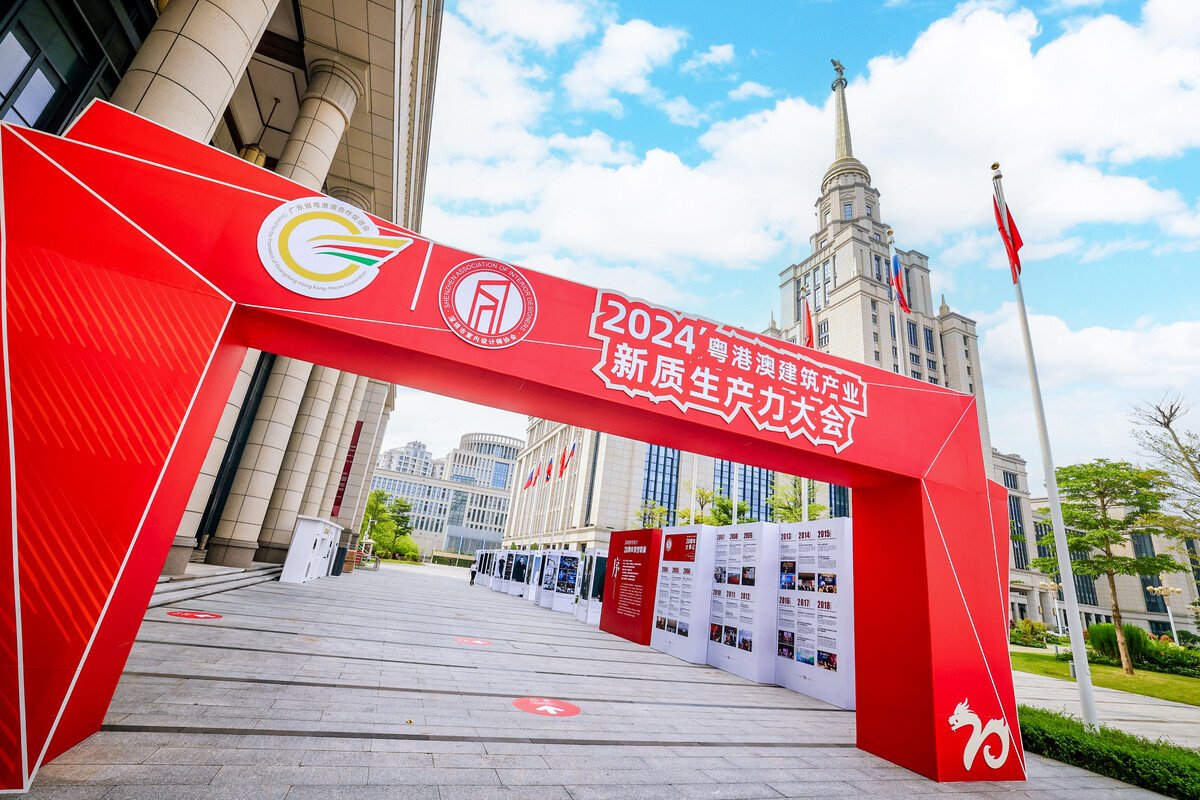 文件上传成功! 文件上传成功!