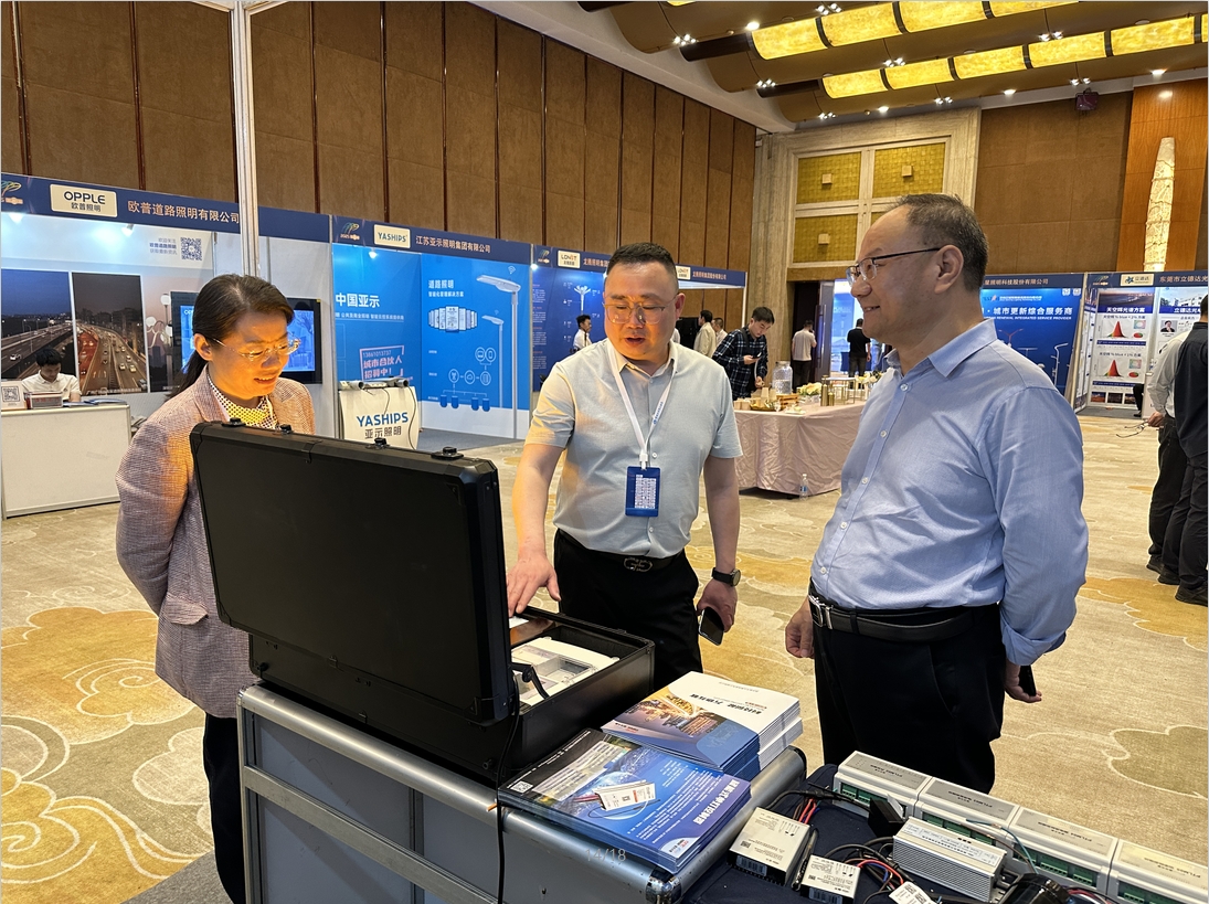 文件上传成功! 文件上传成功!