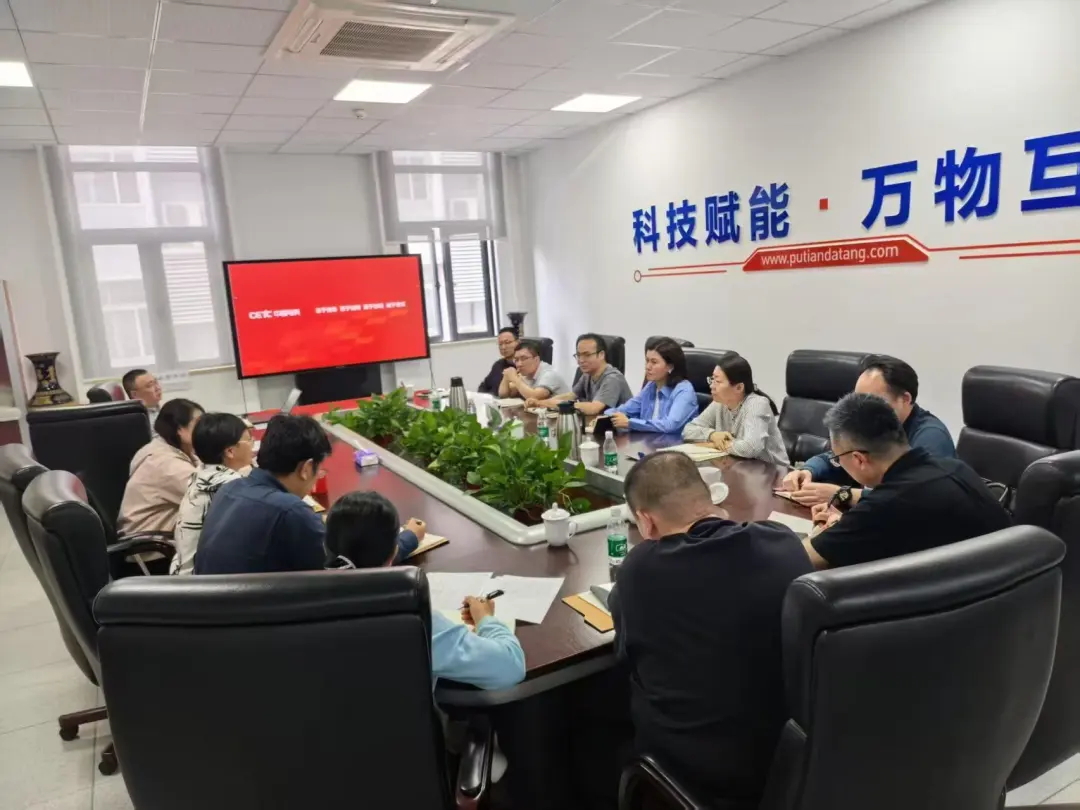 文件上传成功! 文件上传成功!