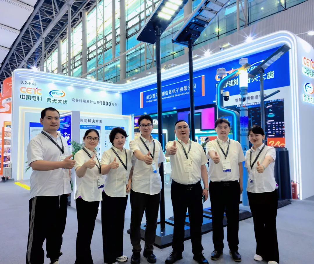 文件上传成功! 文件上传成功!